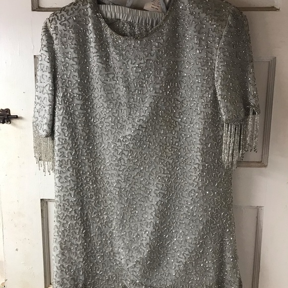 Beaded silver top and skirt with fringe - Picture 1 of 10